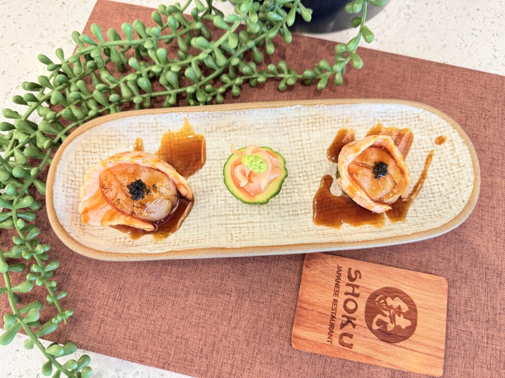 Aburi Salmon Scallop Hana